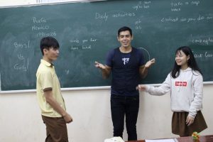 Hoạt động Tiếng Anh ngoài trời của Indochina English Club